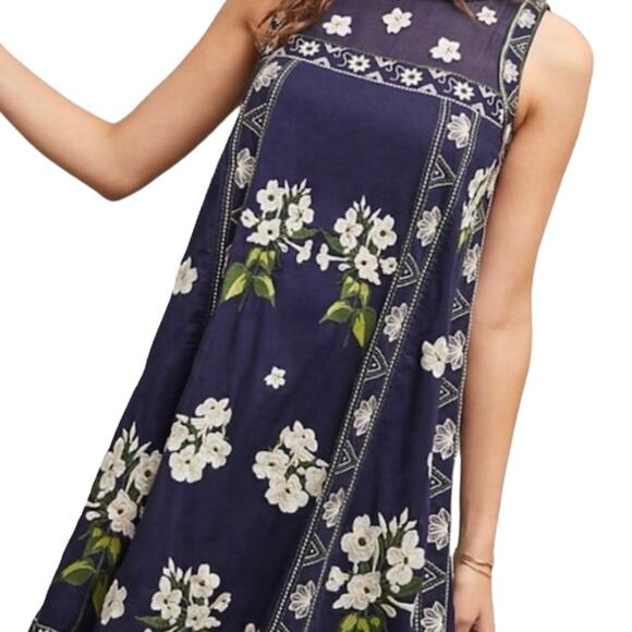 Anthropologie Maeve Rosa Embroidered Swing
Dress Size 0 - Picture 2 of 8